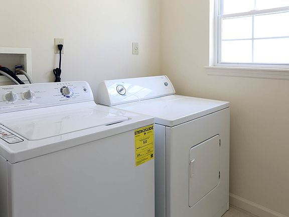 3rd image of 117 Hudson St #14252844