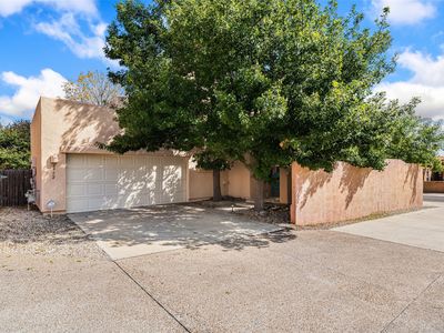 6952 Golden Mesa, Santa Fe, NM, 87507