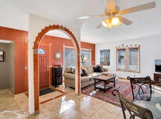 340 N Cactus Loop, Green Valley, AZ 85614