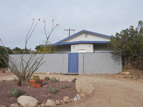 5426 Old Woman Springs Rd, Yucca Valley, CA 92284
