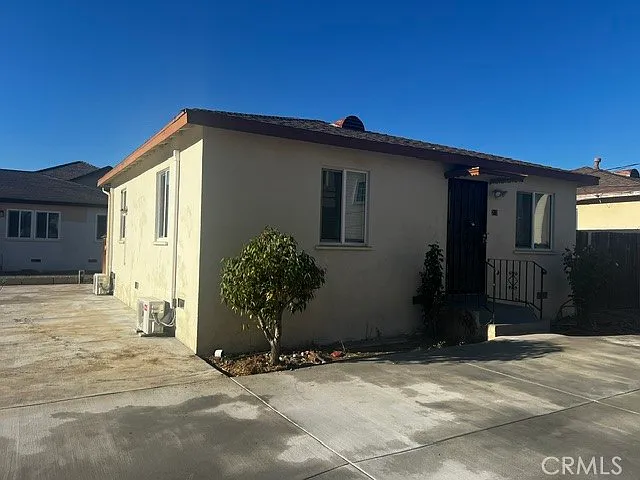 213 N Alhambra Ave — Photo 3