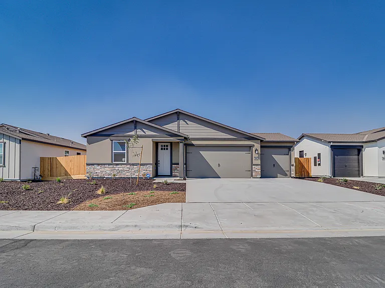 8208 Dreamside Ave — Photo 2