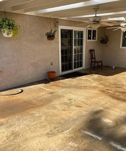 Patio with Fans