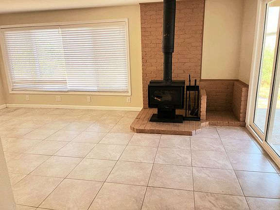2nd image of 56566 Aberdeen Dr #A