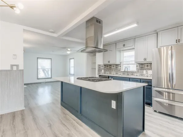 405 S 9th St, Yukon, OK 73099