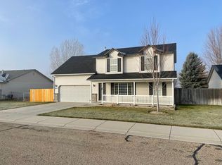 863 N Cranesbill Ave, Kuna, ID 83634