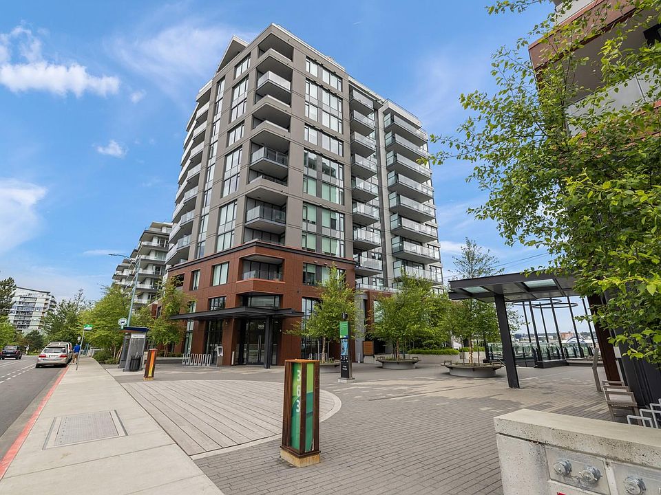 1st image of 369 Tyee Rd #303