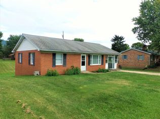 5080 Elm Dr, Mount Jackson, VA