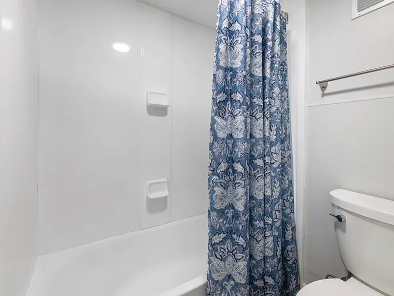 Kiptopeke Studio Apartments — Photo 21