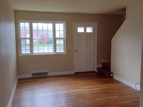 3rd image of 522 Clearview Dr APT D