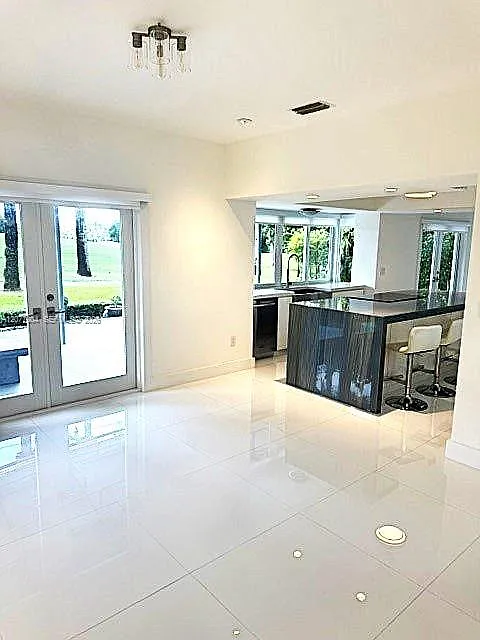 C G Riviera Sec Part 4 — Photo 3