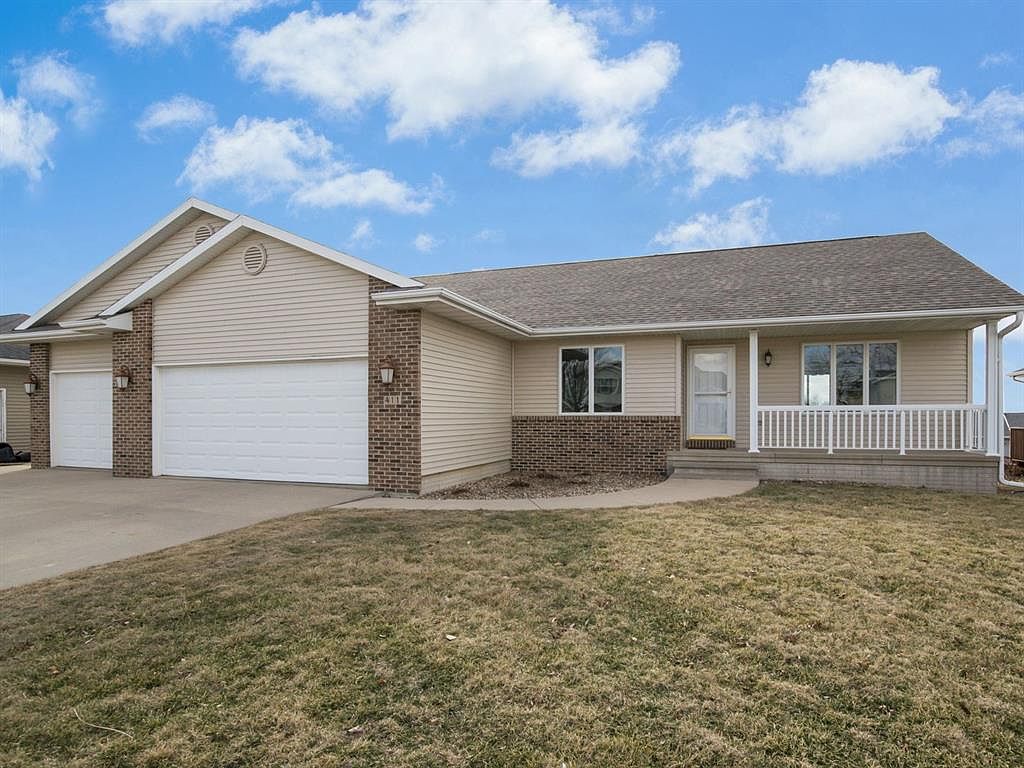 411 E Terrace Dr, Center Point, IA 52213 Zillow
