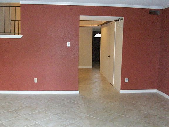 4th image of 5005 Georgi Ln APT 113