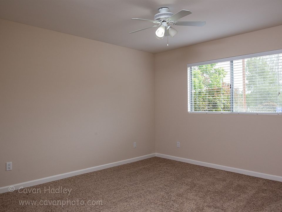 1st image of 22124 J St
