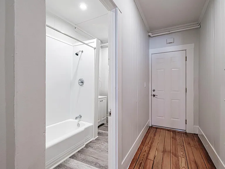 4 Seavey St #3 — Photo 8