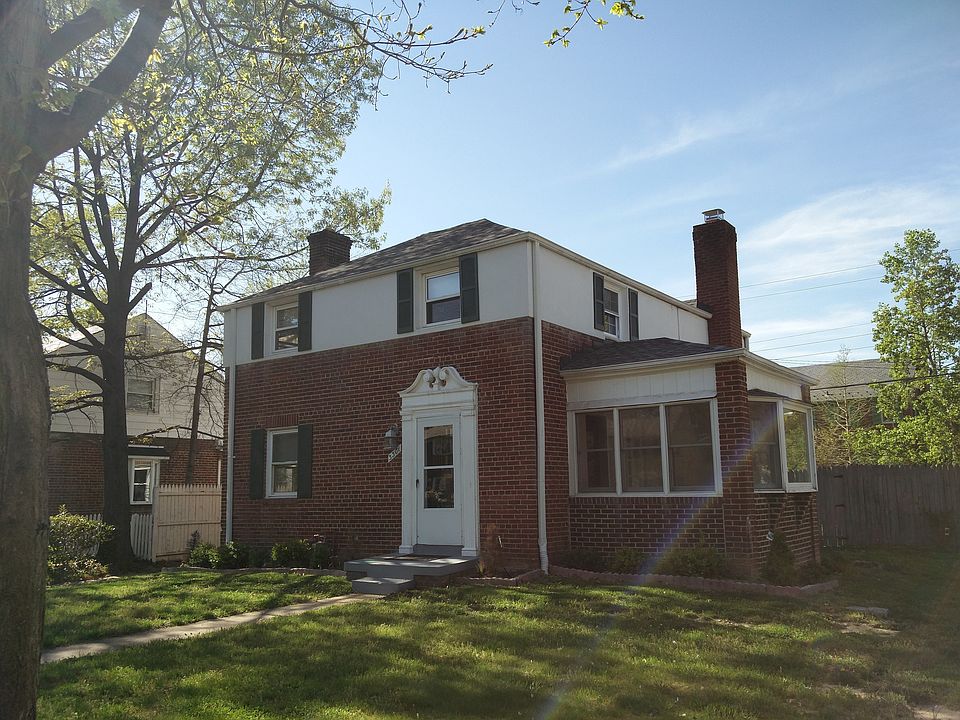 Front from corner