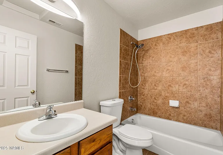 1326 E Trevor Way — Photo 25