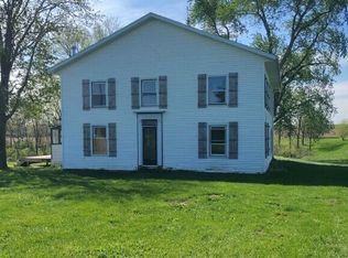 714 County Line Rd E, Sparland, IL 61565