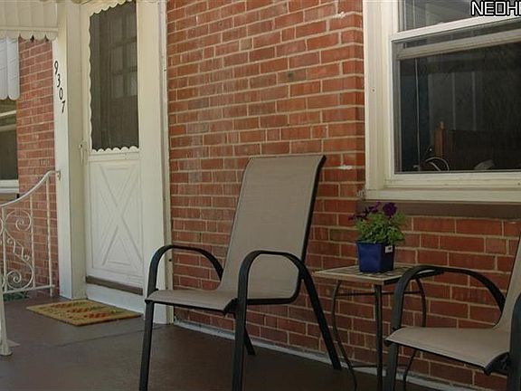 2nd image of 9307 Orchard Ave