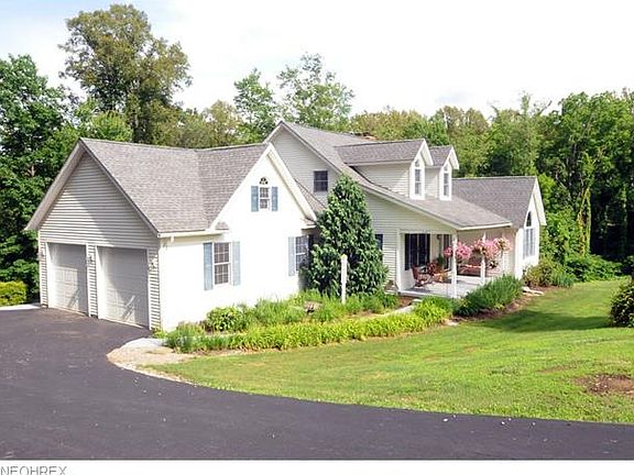 3rd image of 2375 Dietz Ln