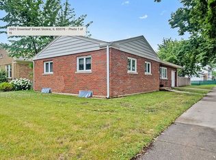 3901 Greenleaf St, Skokie, IL 60076