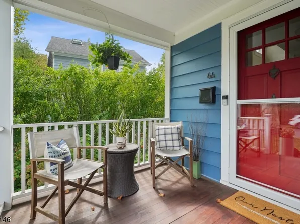 44 Plymouth Ave, Maplewood Twp., NJ 07040