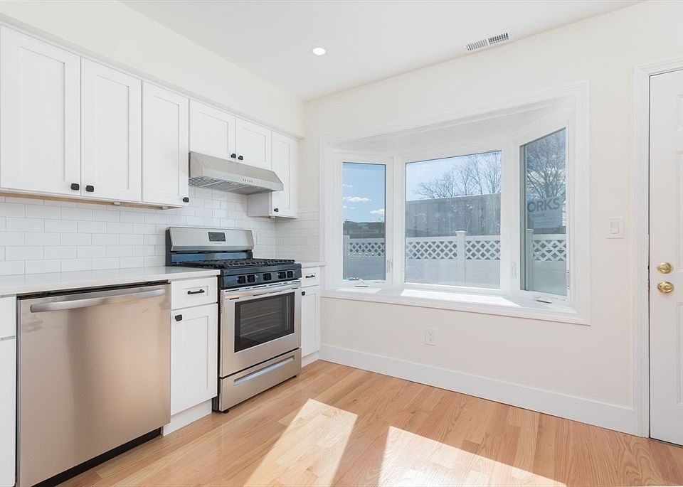 45 Wenlock Rd UNIT 45, Dorchester, MA 02122 | Zillow