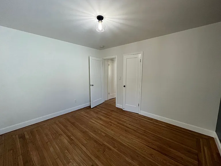5685 Jordan Ave — Photo 17