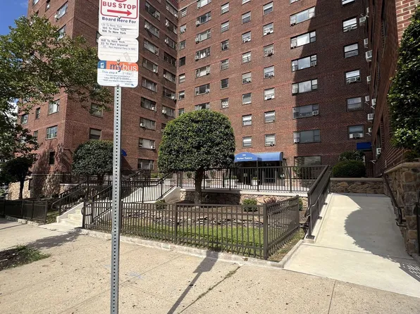 6515 Blvd East image 23 of 37