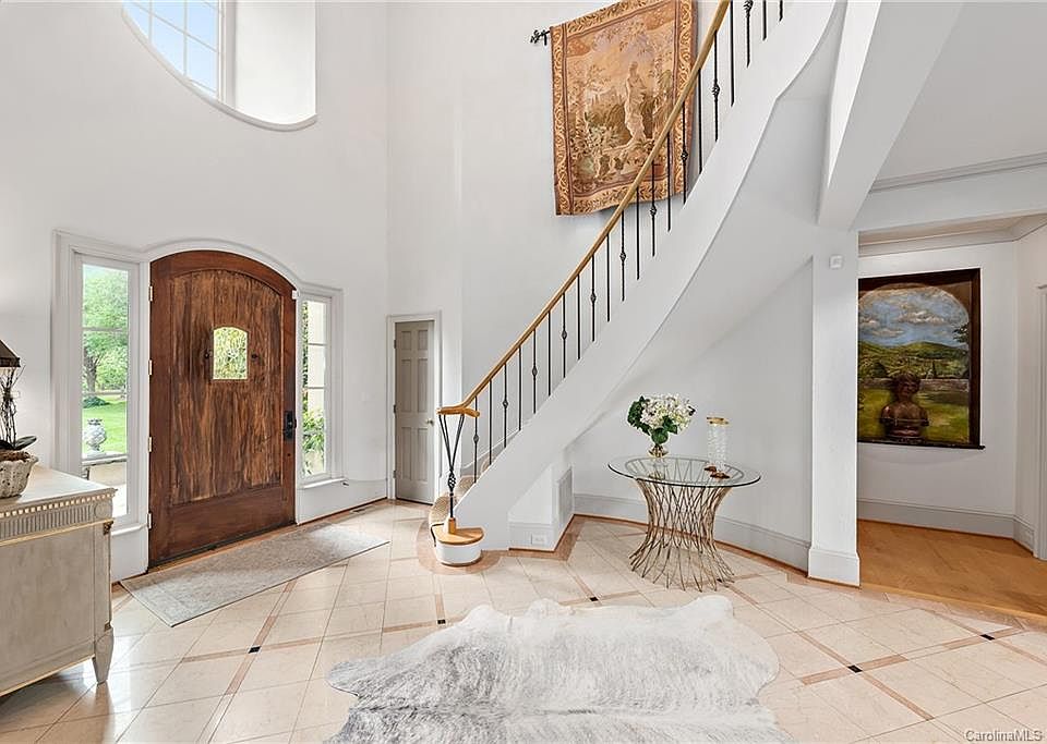 4205 Fox Brook Ln, Charlotte, NC 28211 Zillow