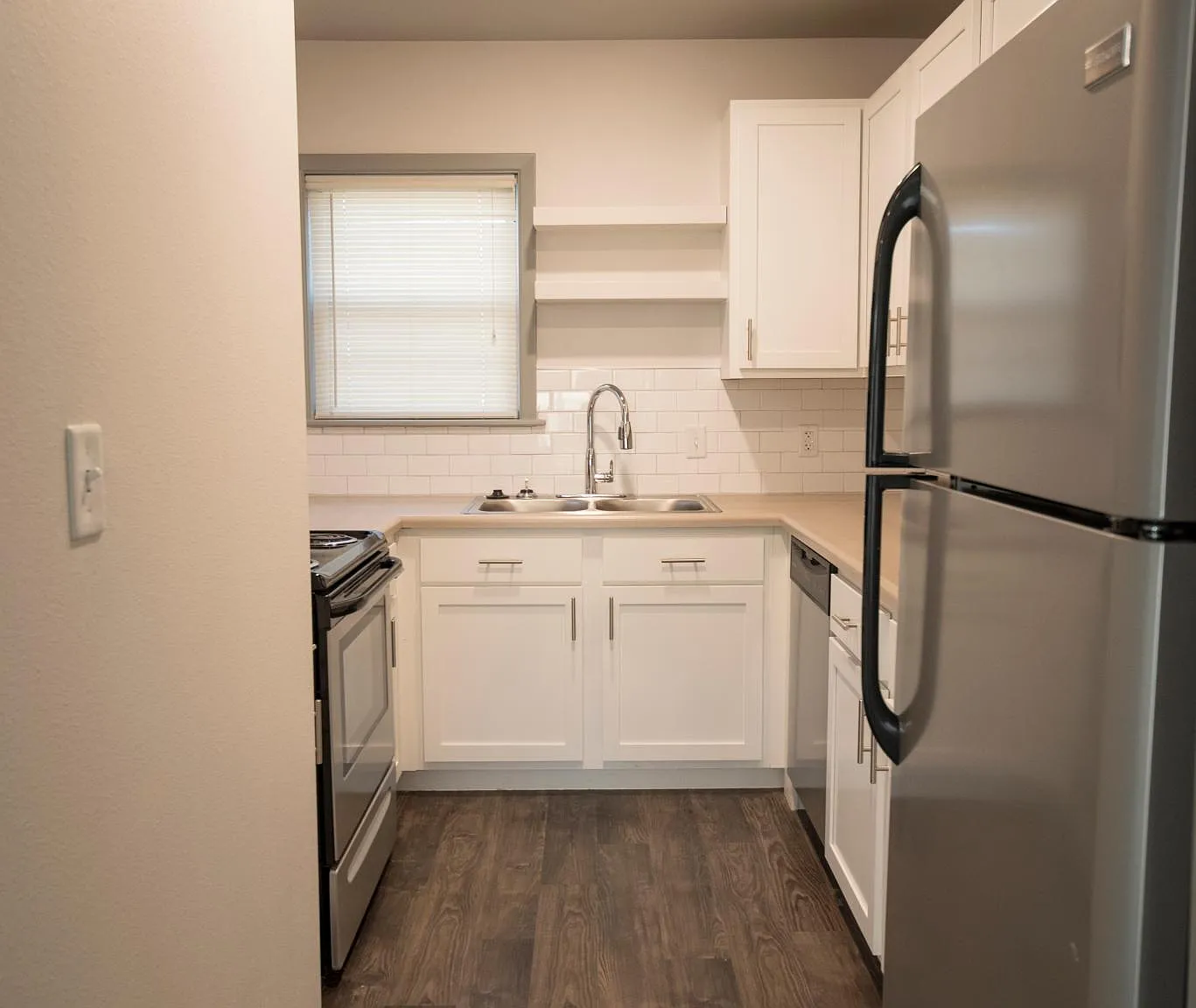 1 bed, 600 sqft, $900 — Photo 3