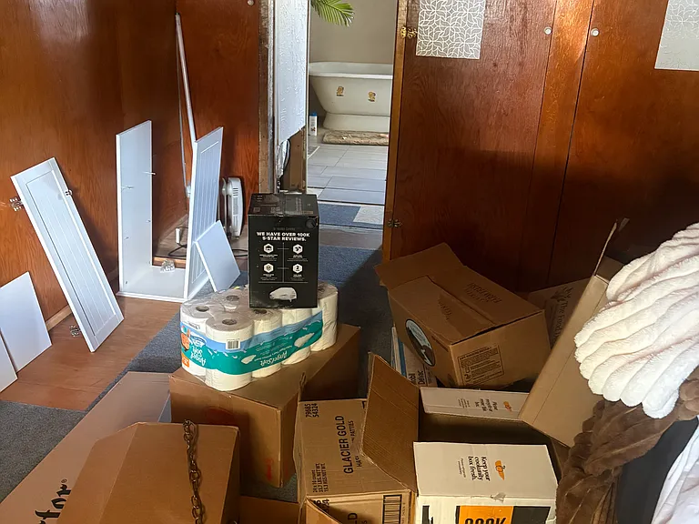 Storage or guest room