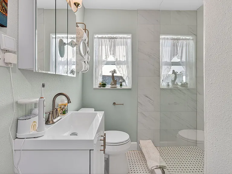 741 Lantana Ave — Photo 18
