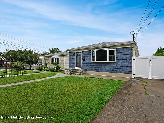 4th image of 300 Katan Ave