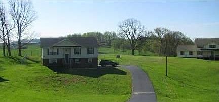 1st image of 1412 Martins Glen Ln