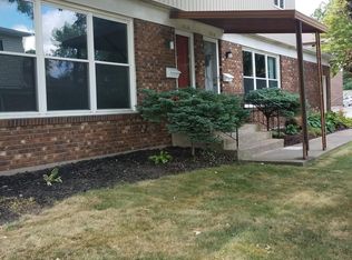 3618 34th St, Moline, IL 61265