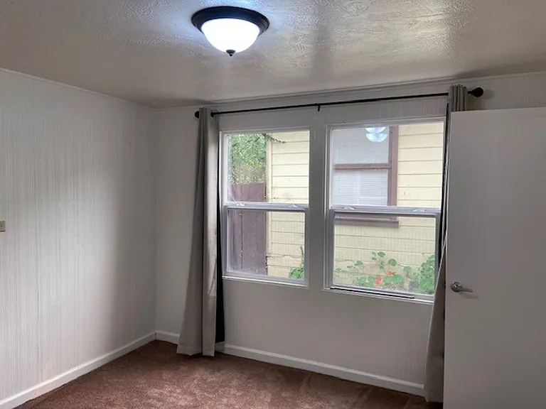 4041 & 4043 Williams St #1-9 — Photo 17