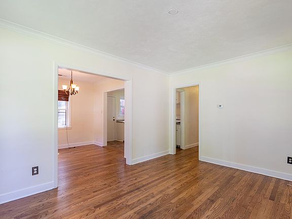 5th image of 763 Patterson St