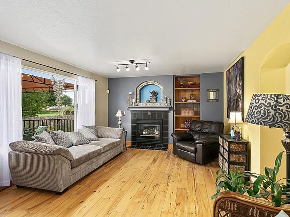 Check out the Open Floor plan and the Hickory Floors