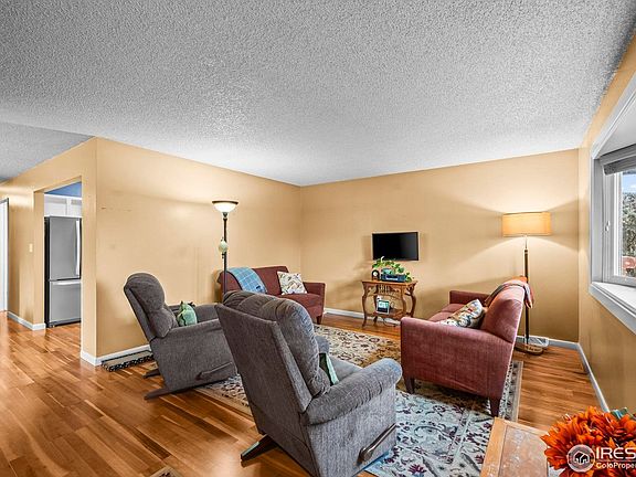 4th image of 3839 W 7th St Rd