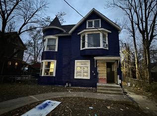 1250 9th St APT 2, Des Moines, IA 50314