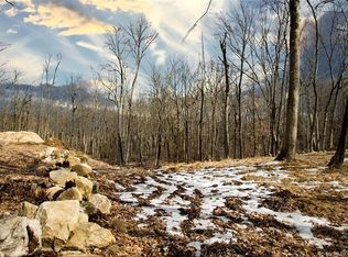 114 Treadwell Ln, Weston, CT 06883