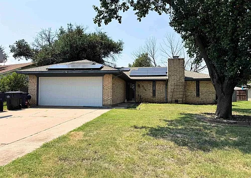 5212 Brookwood Dr Photo 1
