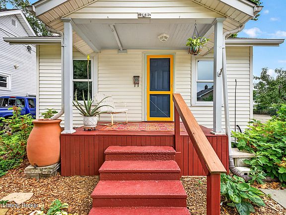 4th image of 4142 Sherman Ave