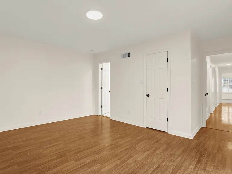 7255 Penbrook Cv — Photo 31