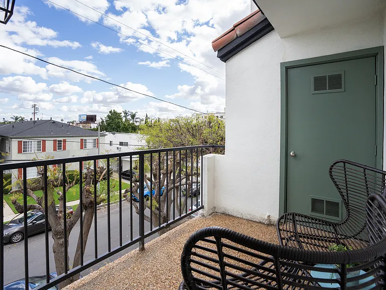 Mansfield Terrace Apartments — Photo 26