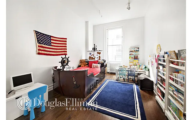 Rented by Douglas Elliman | media 10