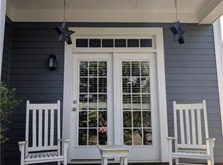 16455 Leavitt Ln, Davidson, NC 28036