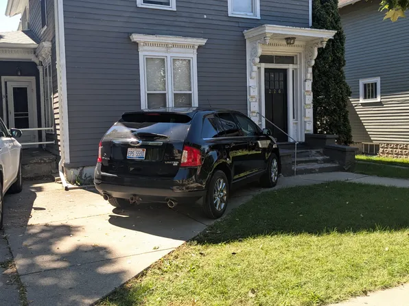 226 Lyon St NE APT 7, Grand Rapids, MI 49503