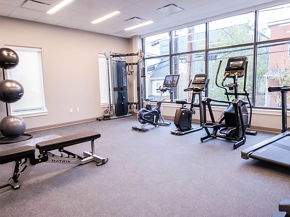 3rd image of 1738 Reed St #205